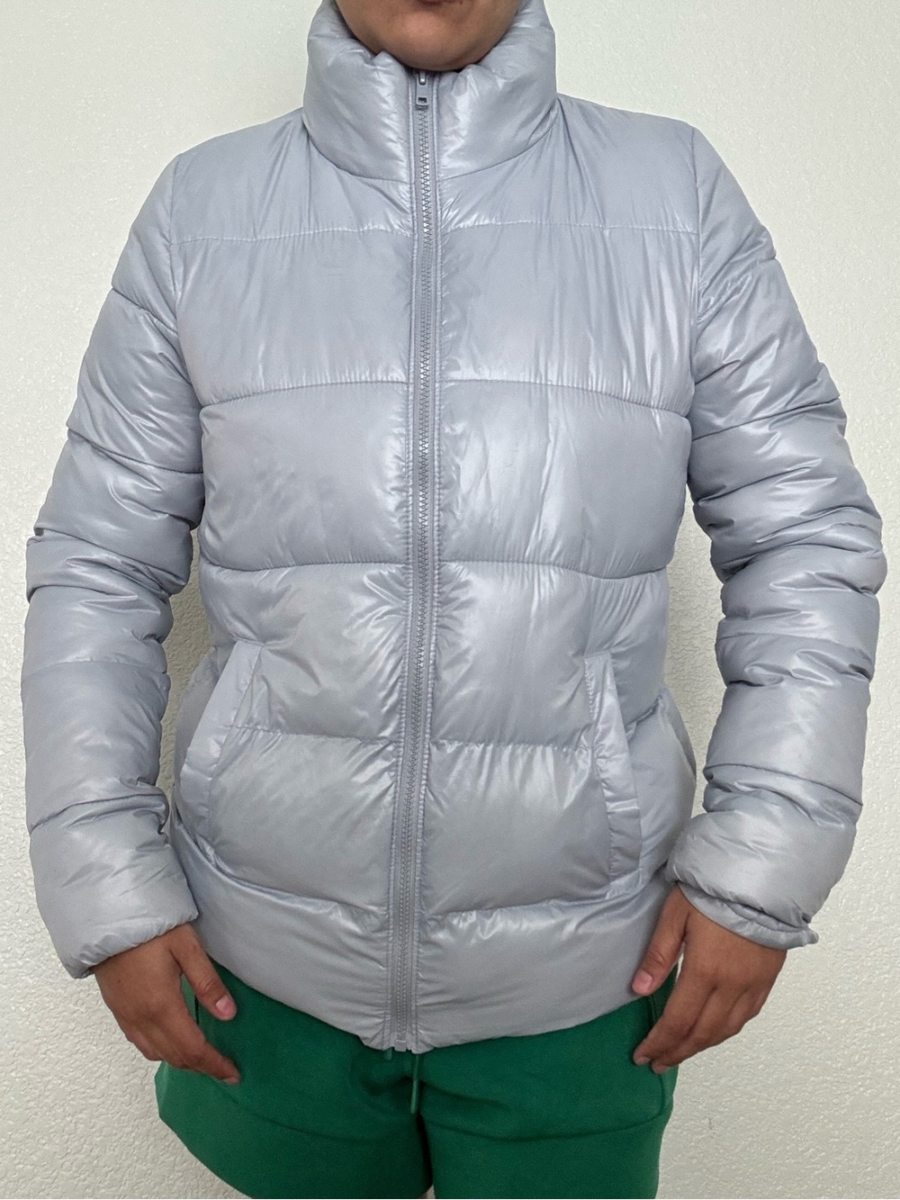Old Navy Silver Gray Women's Puffer Jacket - Insulated Winter Coat